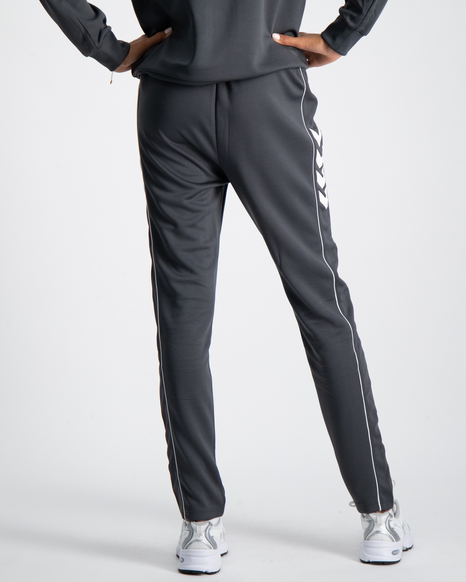 Hummel Unisex Kinder Hmltrack Tracksuit | Sportanzug Für Jungen Und Mädchen