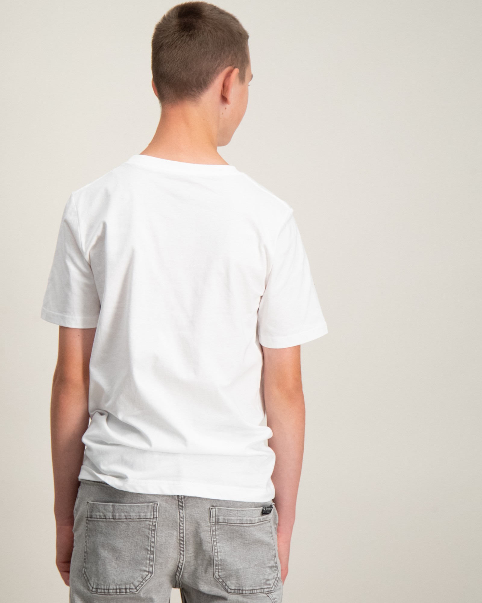 Levi's CHEST HIT ML Noir - Vêtements T-shirts Manches Longues Enfant 55,86