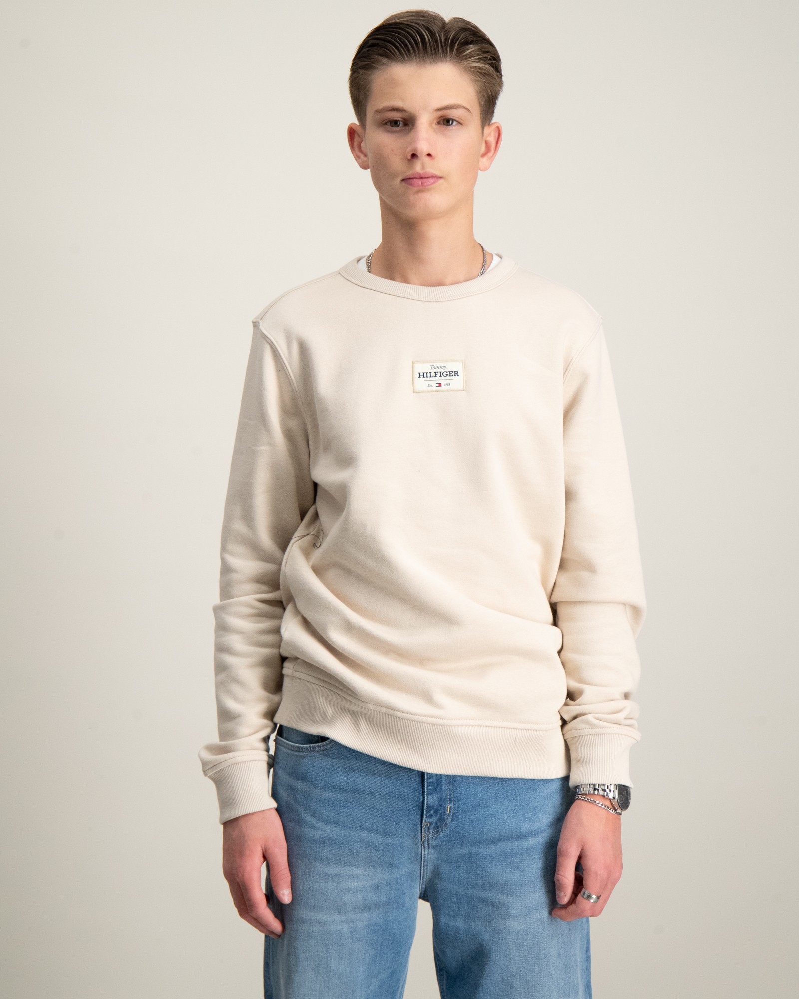 Tommy Hilfiger MONOTYPE 1985 LABEL REG SWEATSH Beige til Gutt | Kids ...