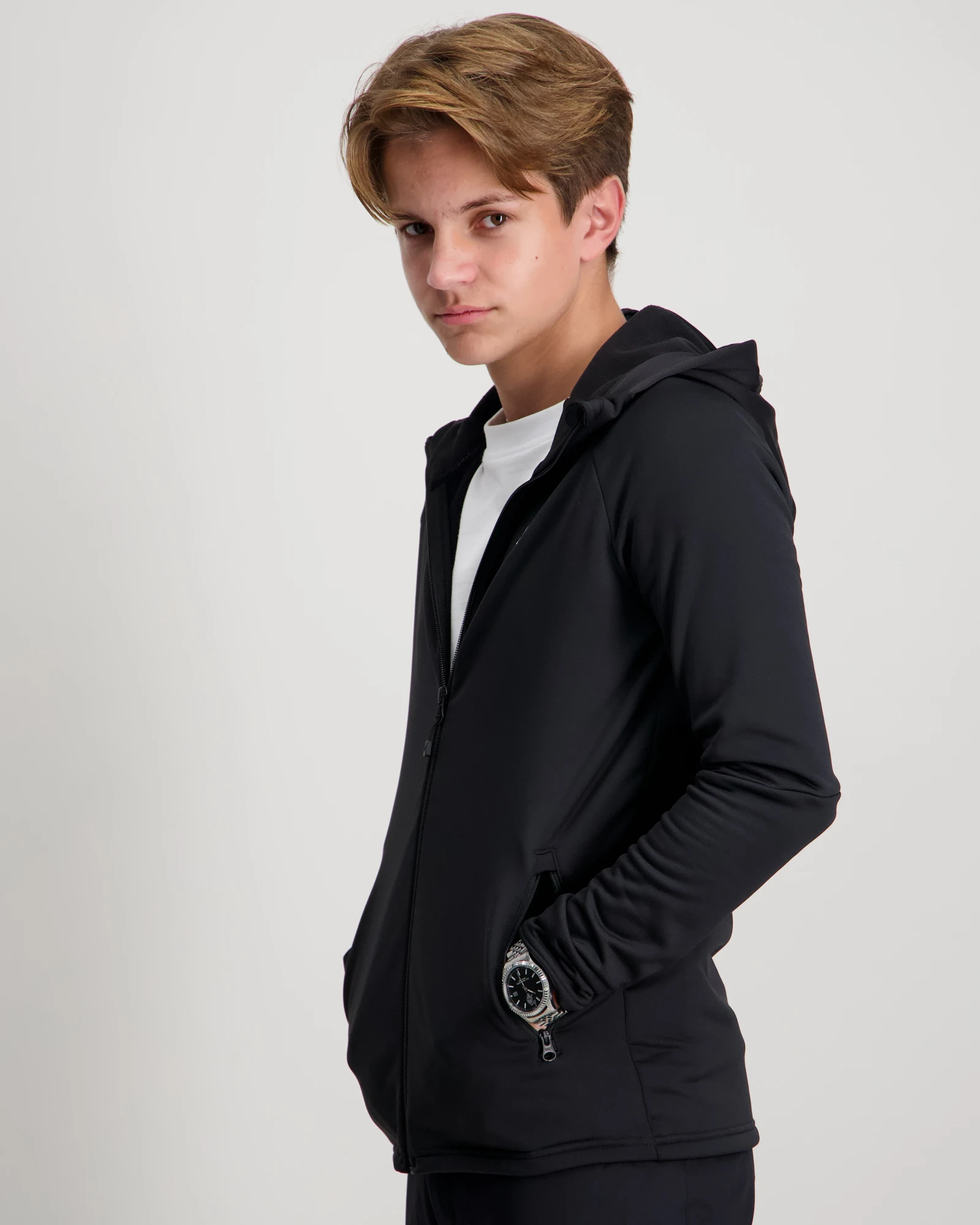 Peak Performance Jr Rider Essentials Zip Svart för Kille | Kids Brand Store